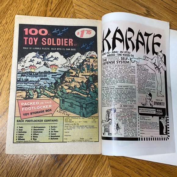 DC Flash and the New Gods Comic - Picture 13 of 13